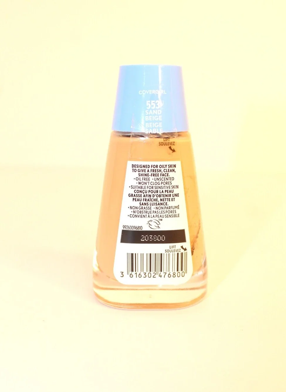 COVERGIRL Clean Matte # 553 Liquid Foundation Sand Beige 30ml /‎ 1oz New Sealed
